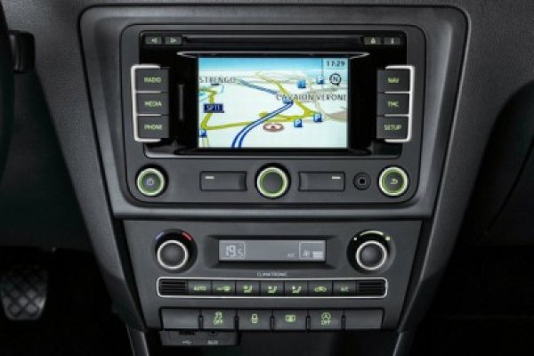 Skoda Rapid Spaceback - Imagini şi informaţii oficiale